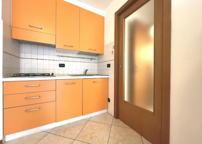 Sweet Hideaway In For Four Guests *