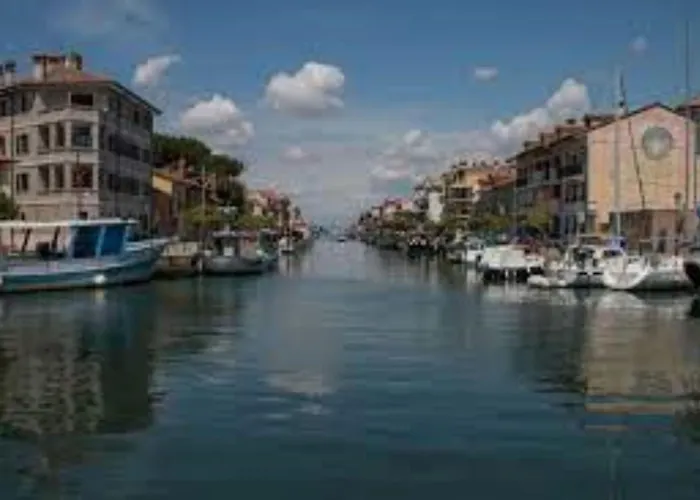 Apartment Sweet Hideaway In For Four Guests Grado